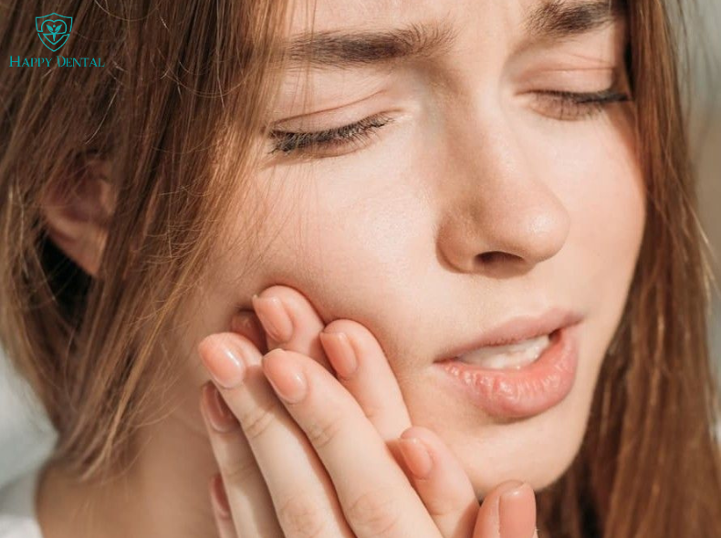 Nhức chân răng hàm dưới